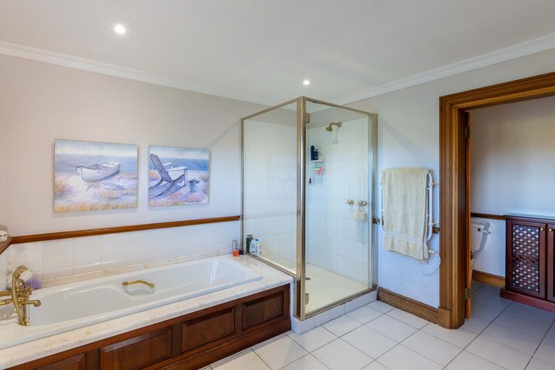 To Let 4 Bedroom Property for Rent in Steenberg Estate Western Cape